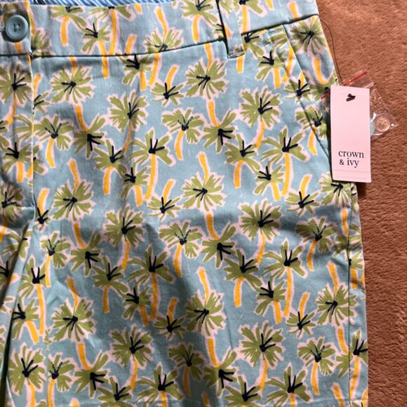 NWT Crown & Ivy Women 14 Aqua Green Palms High Raise Flat Front Chino Shorts (V) - Picture 2 of 9